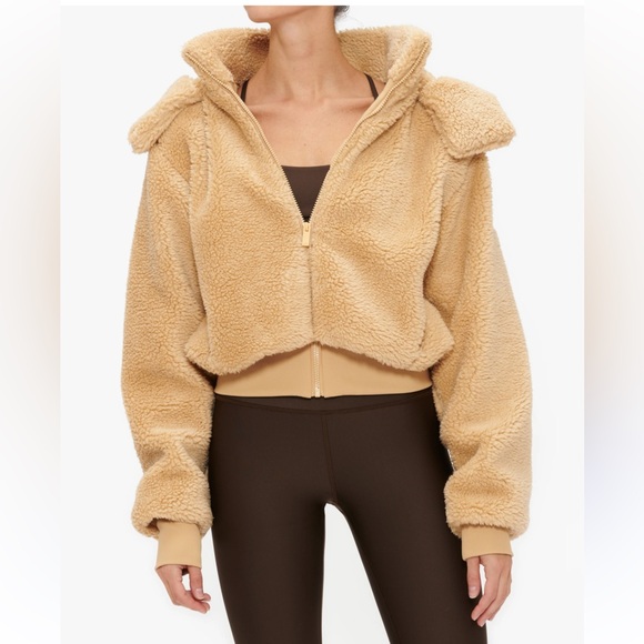 ALO Yoga Jackets & Blazers - ALO Foxy Sherpa Jacket SZ M Camel New